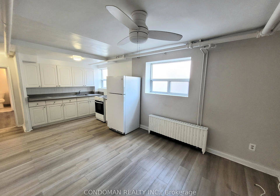 852-broadview-avenue-east-york-ontario-e12468297