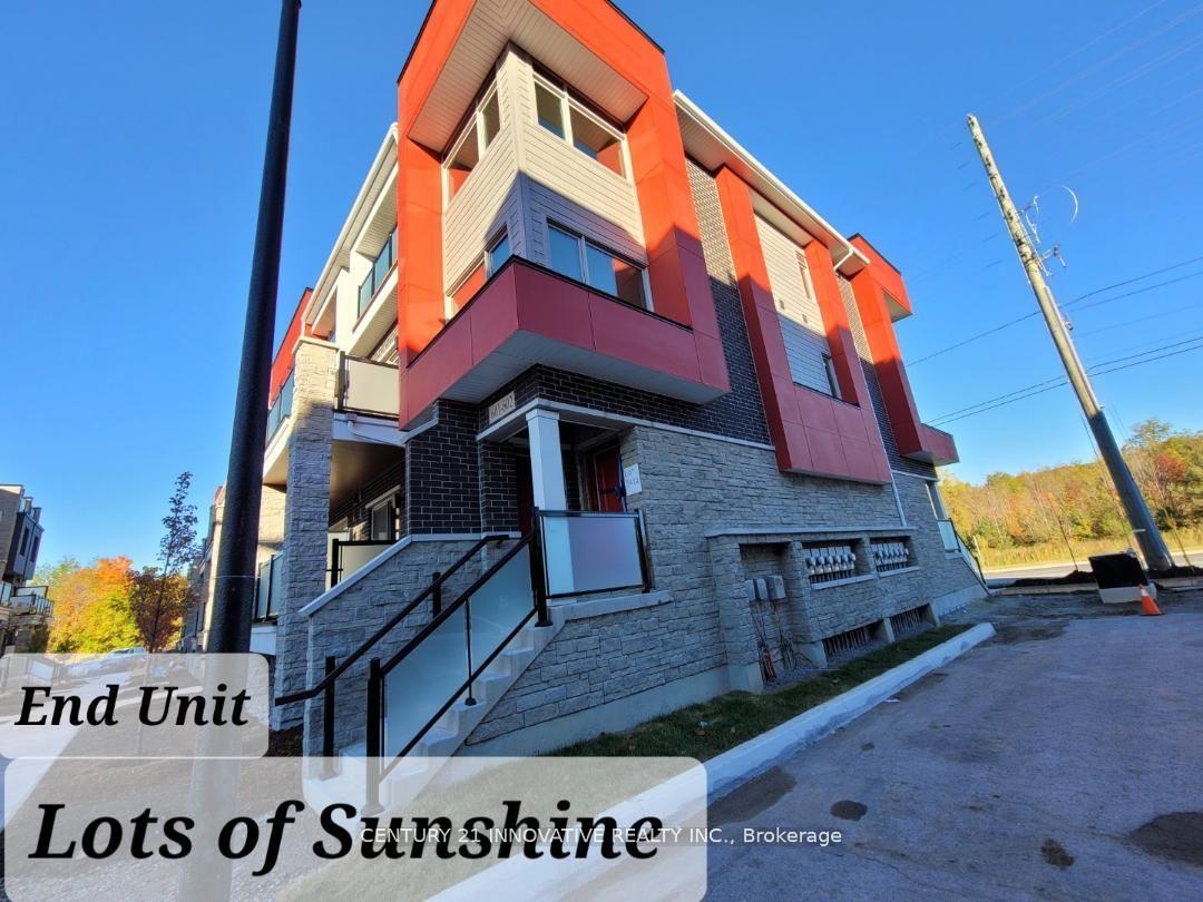 1034-reflection-place-pickering-ontario-e12468402
