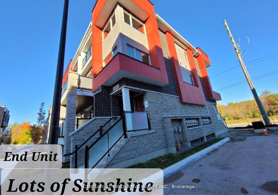 1034-reflection-place-pickering-ontario-e12468402