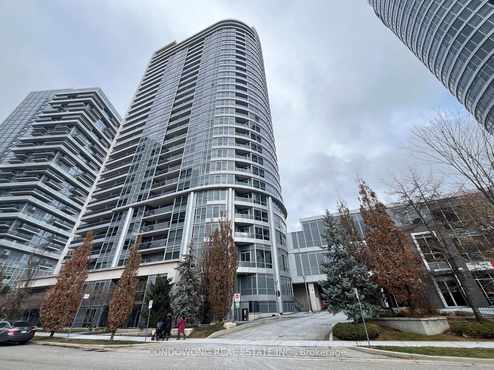 181-village-green-square-scarborough-ontario-e12468473
