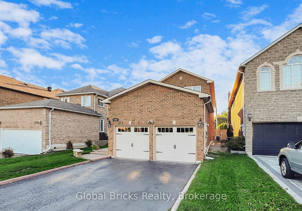1967-parkside-drive-pickering-ontario-e12468712