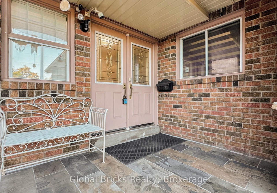 1967-parkside-drive-pickering-ontario-e12468712