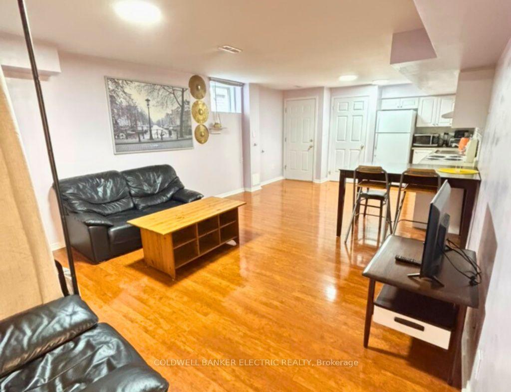 1215-simcoe-street-s-oshawa-ontario-e12468978