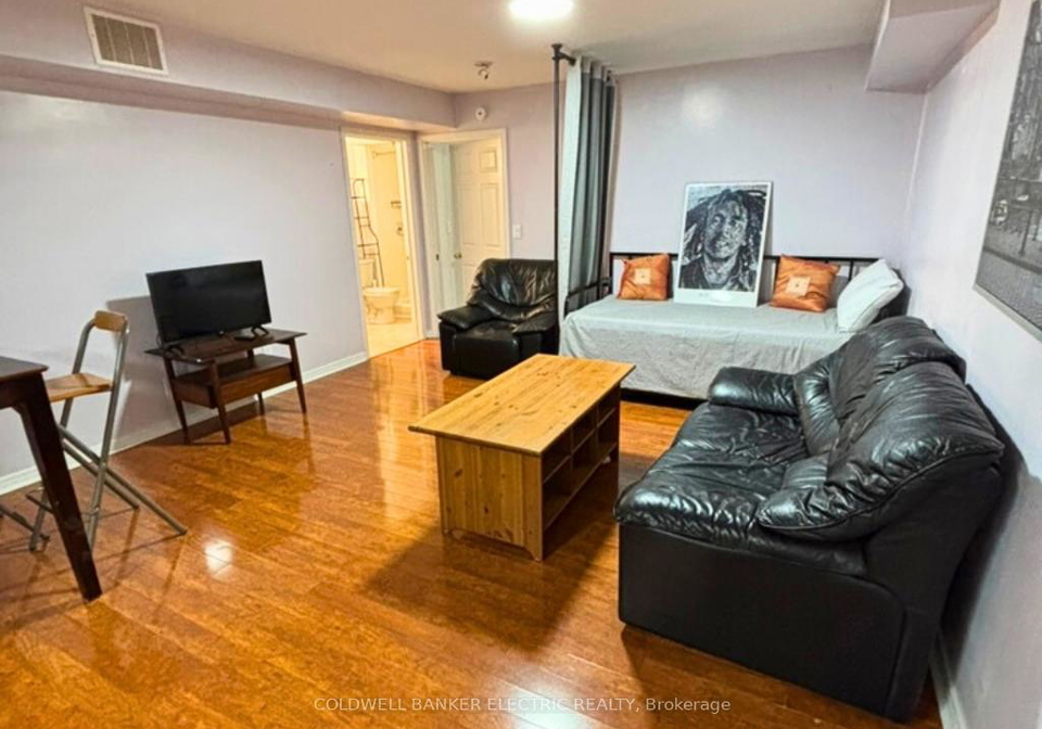 1215-simcoe-street-s-oshawa-ontario-e12468978