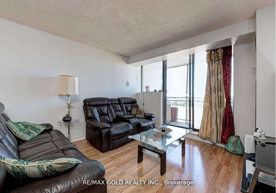 10-tapscott-road-scarborough-ontario-e12469335