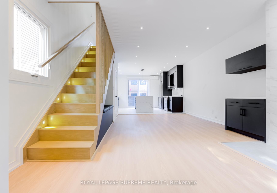 11a-condor-avenue-toronto-ontario-e12469373