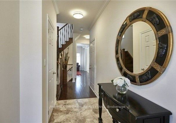 33-wimbledon-court-whitby-ontario-e12469845