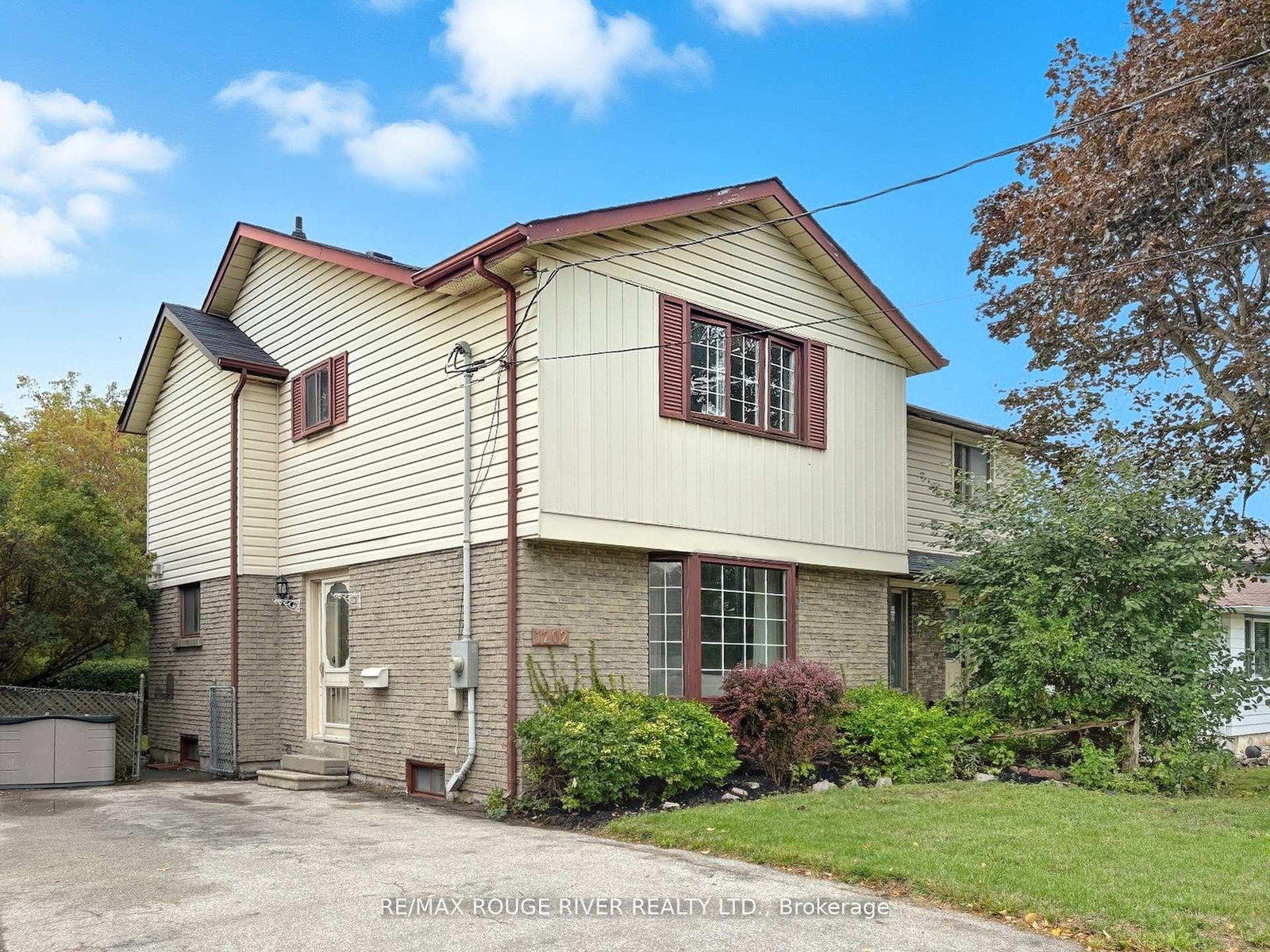1202-byron-street-s-whitby-ontario-e12469970