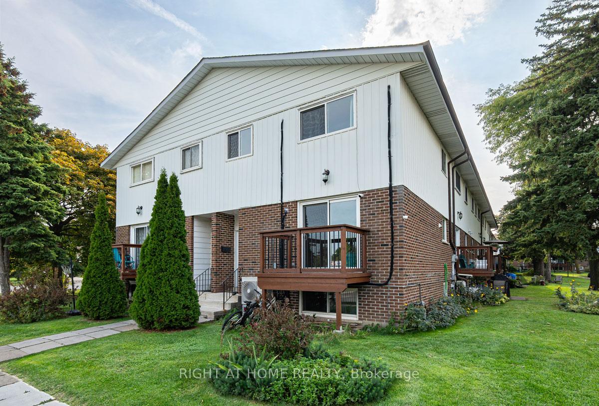 2-white-abbey-park-scarborough-ontario-e12469988