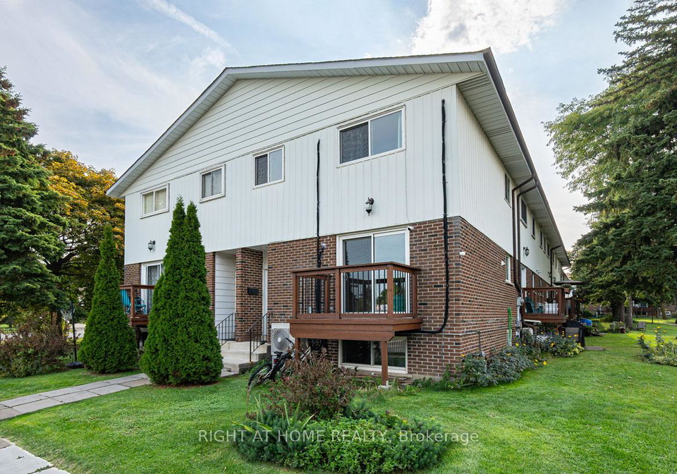 2-white-abbey-park-scarborough-ontario-e12469988
