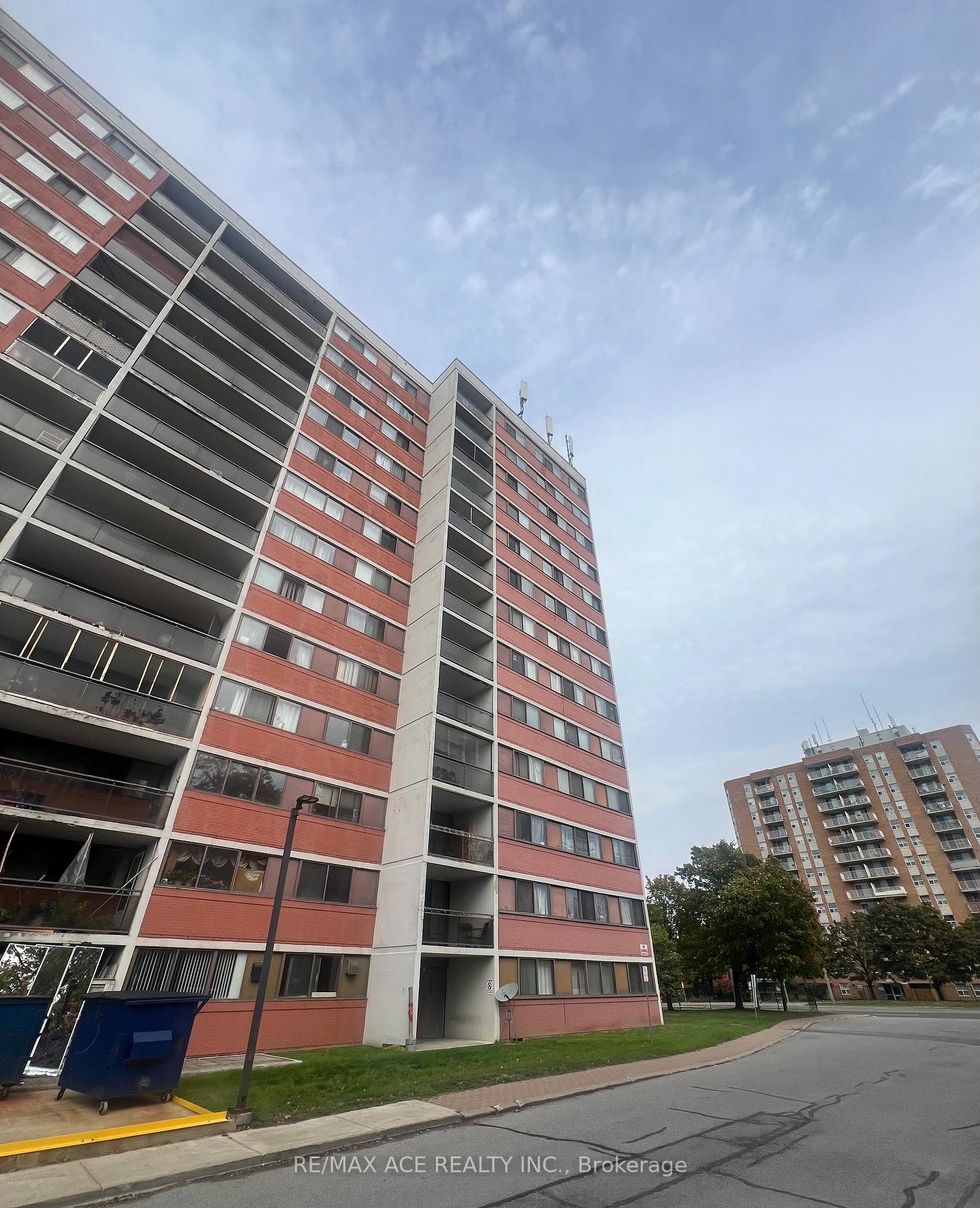 10-tapscott-road-scarborough-ontario-e12470874