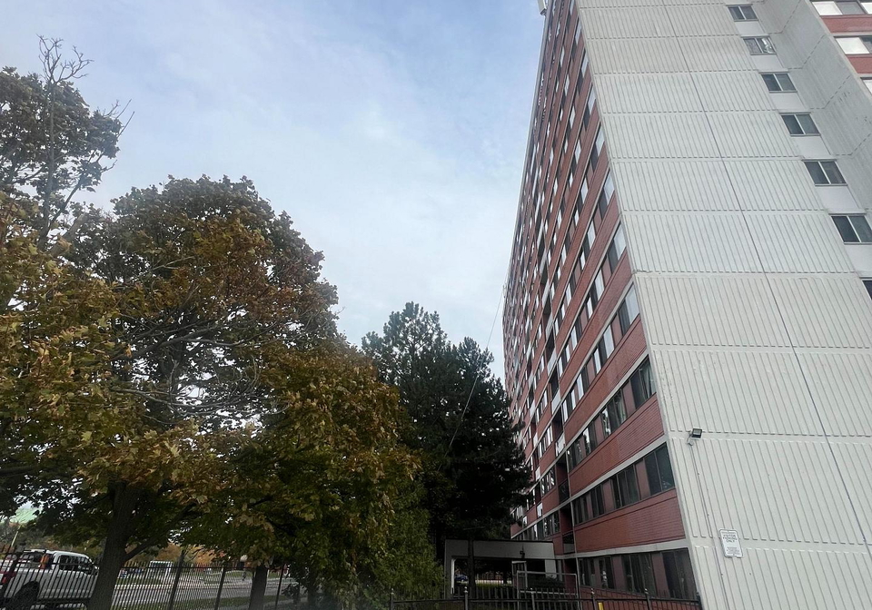 10-tapscott-road-scarborough-ontario-e12470874