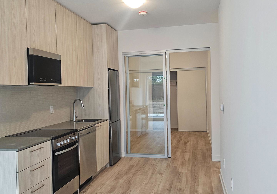 7437-kingston-road-scarborough-ontario-e12471013