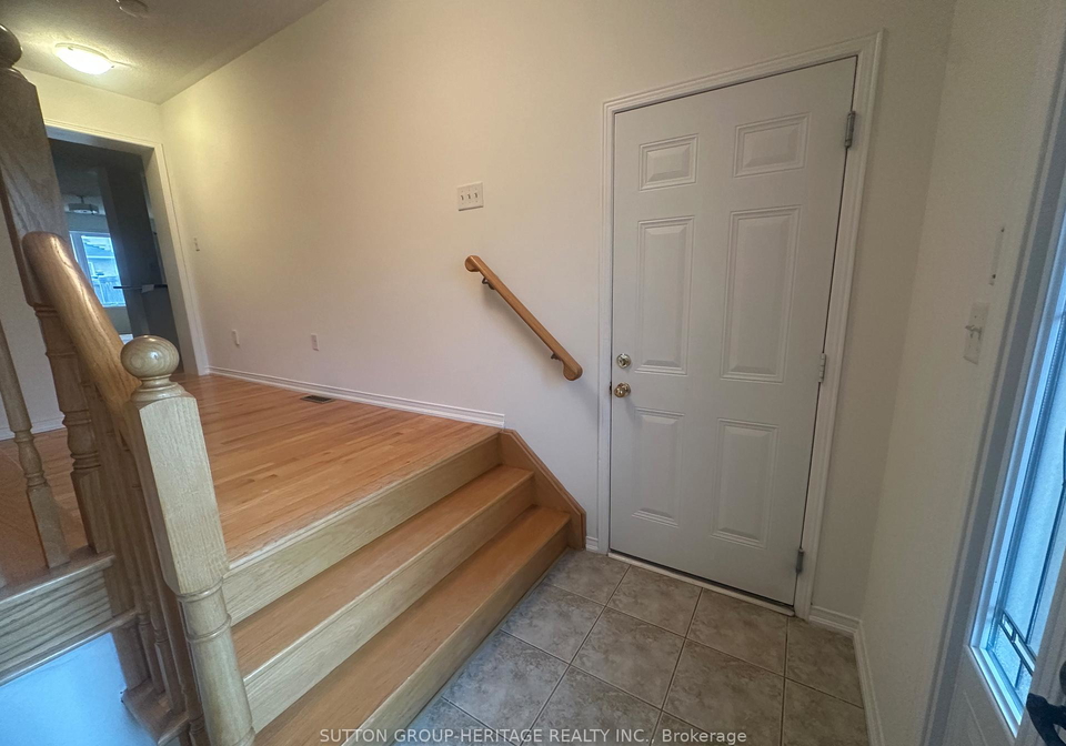 4-summerside-avenue-whitby-ontario-e12471125
