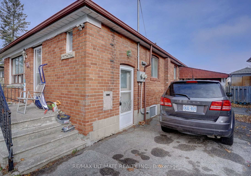 23-falmouth-avenue-scarborough-ontario-e12471296