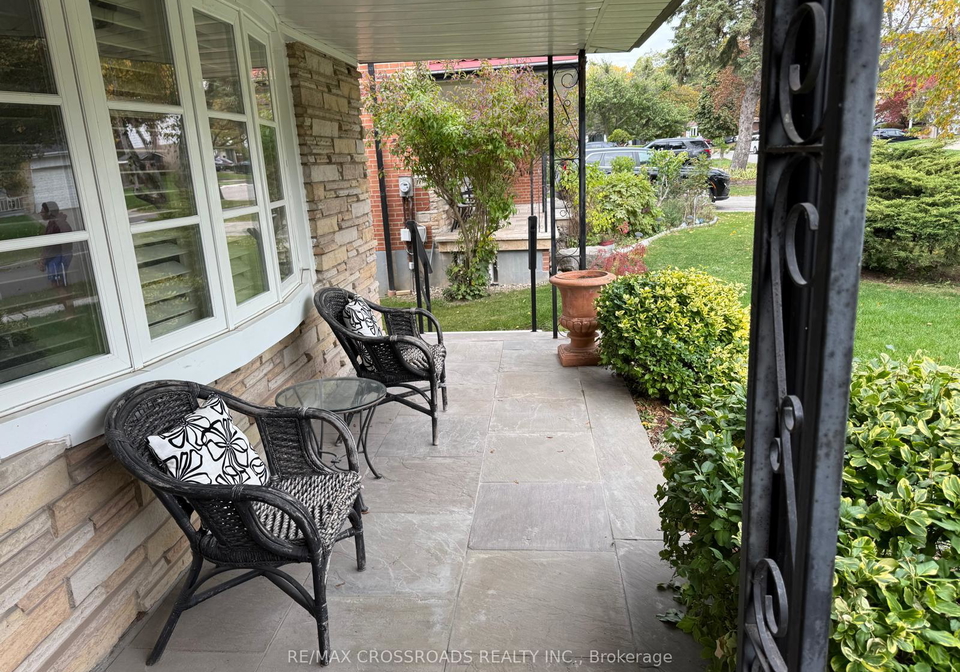 6-logstone-crescent-scarborough-ontario-e12471491