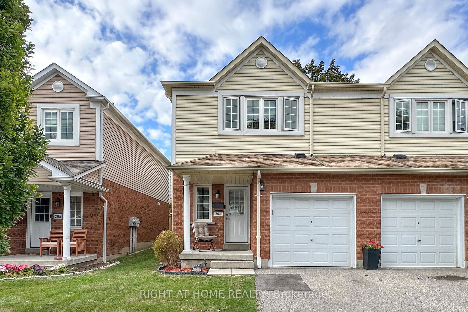 10-bassett-boulevard-whitby-ontario-e12471522