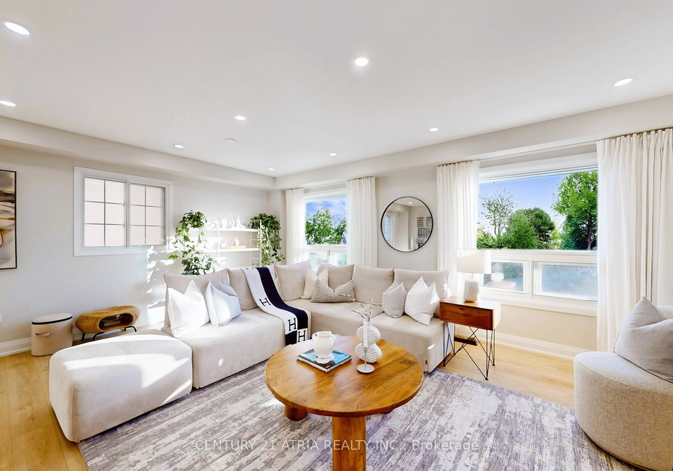 60-huxtable-lane-scarborough-ontario-e12471939