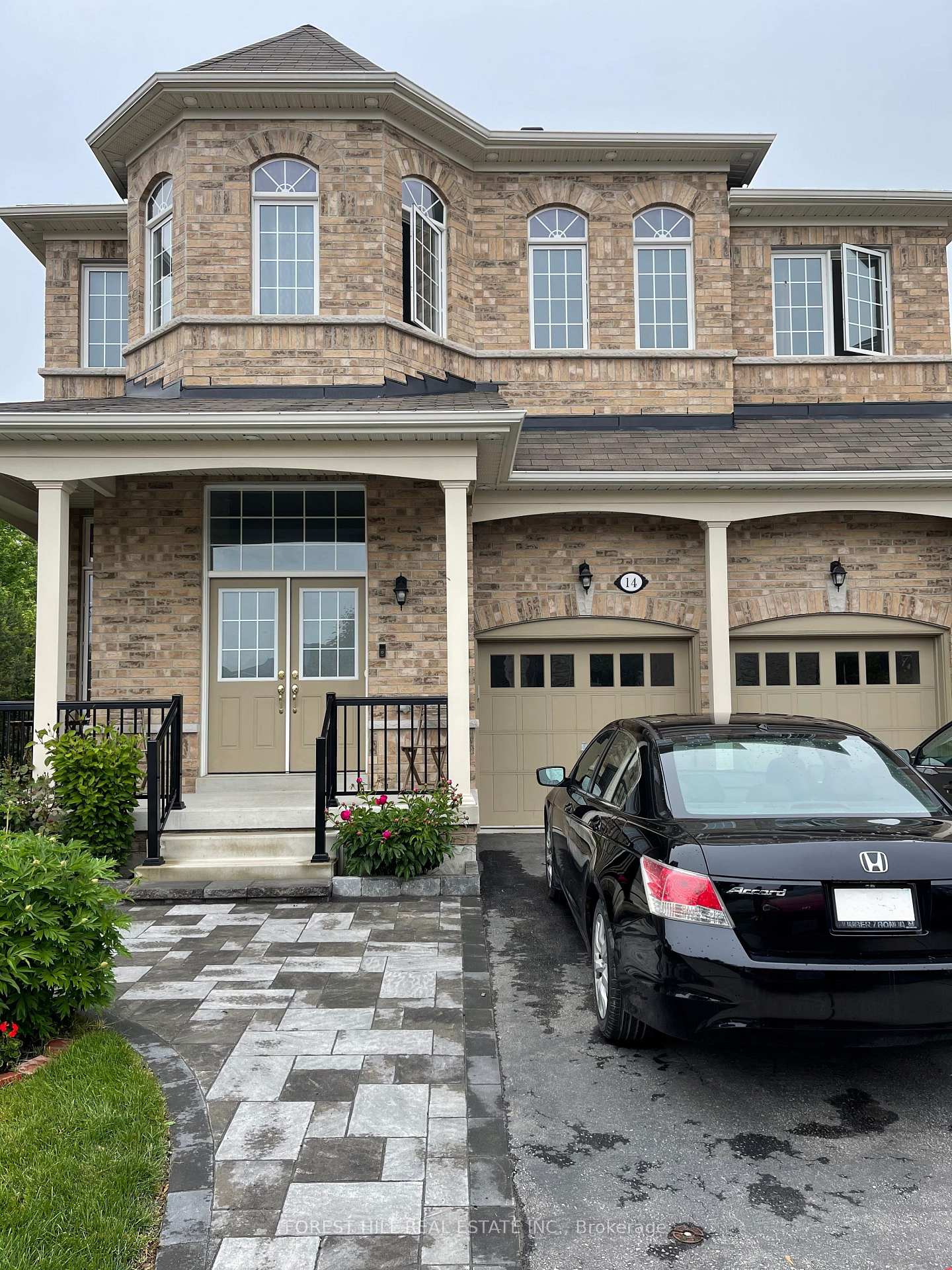 14-aquilina-court-ajax-ontario-e12471989