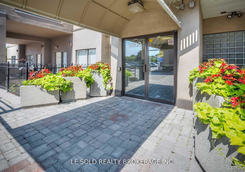 5800-sheppard-avenue-e-scarborough-ontario-e12472587