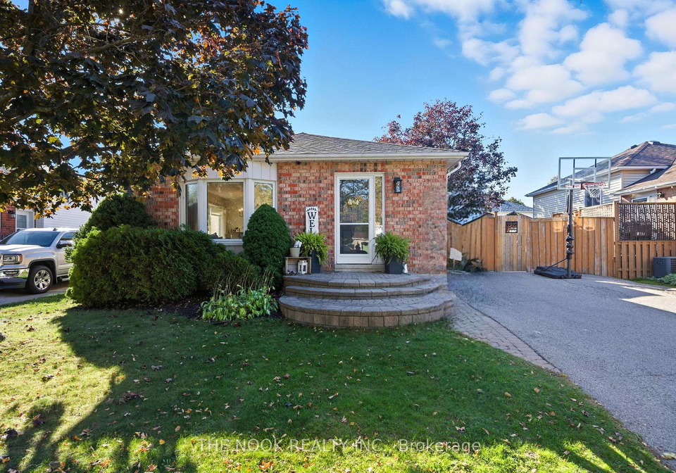 90-centerfield-drive-clarington-ontario-e12473092