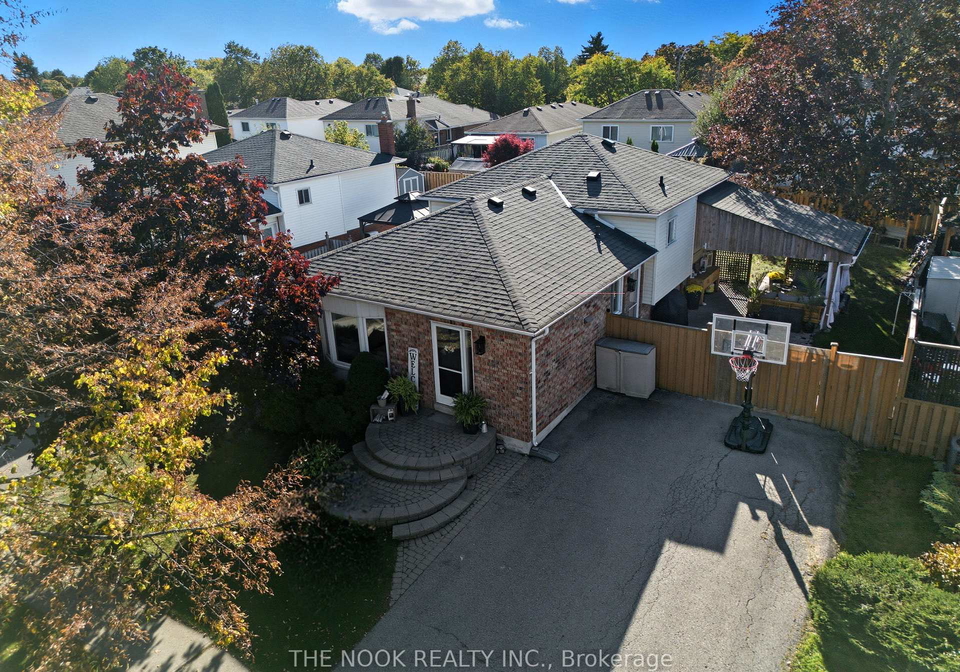 90-centerfield-drive-clarington-ontario-e12473092