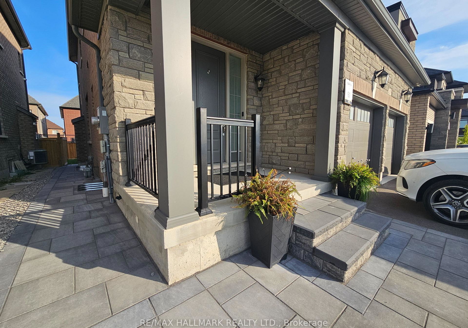 35-beasley-street-whitby-ontario-e12473312