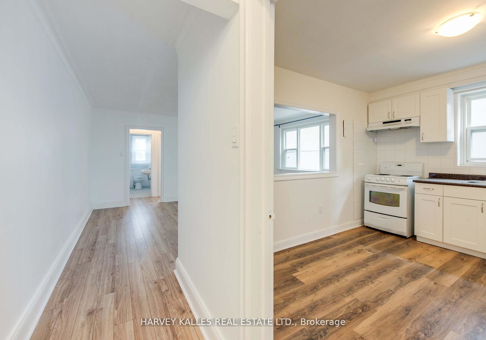 2905-st-clair-avenue-e-east-york-ontario-e12473460