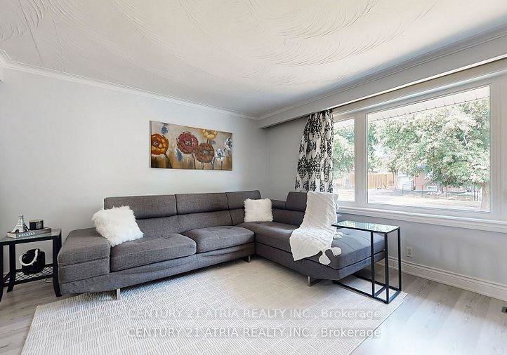 82-clementine-square-scarborough-ontario-e12473484