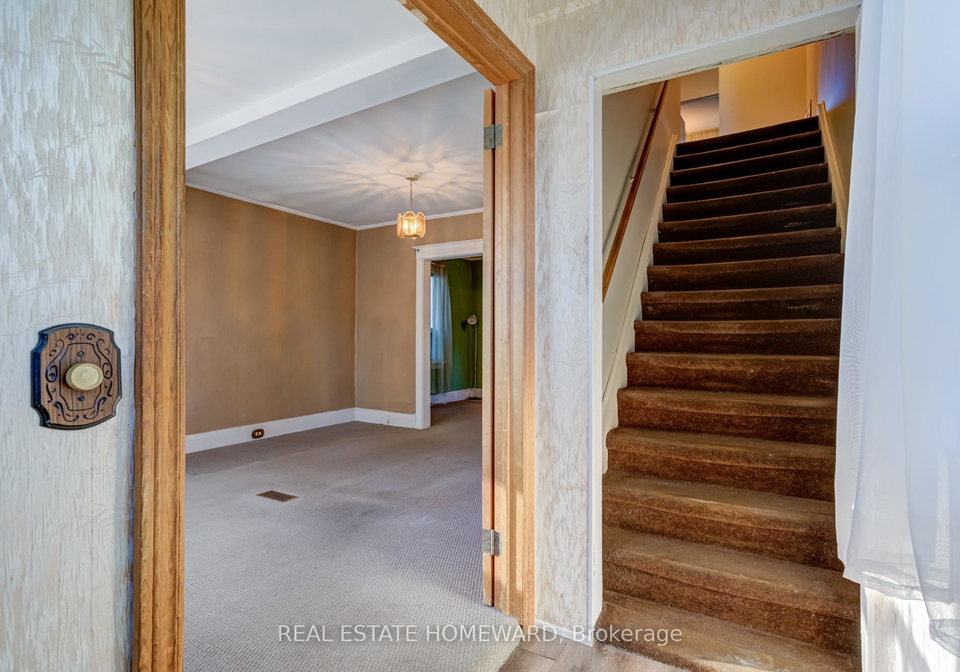 132-hollis-avenue-scarborough-ontario-e12473689