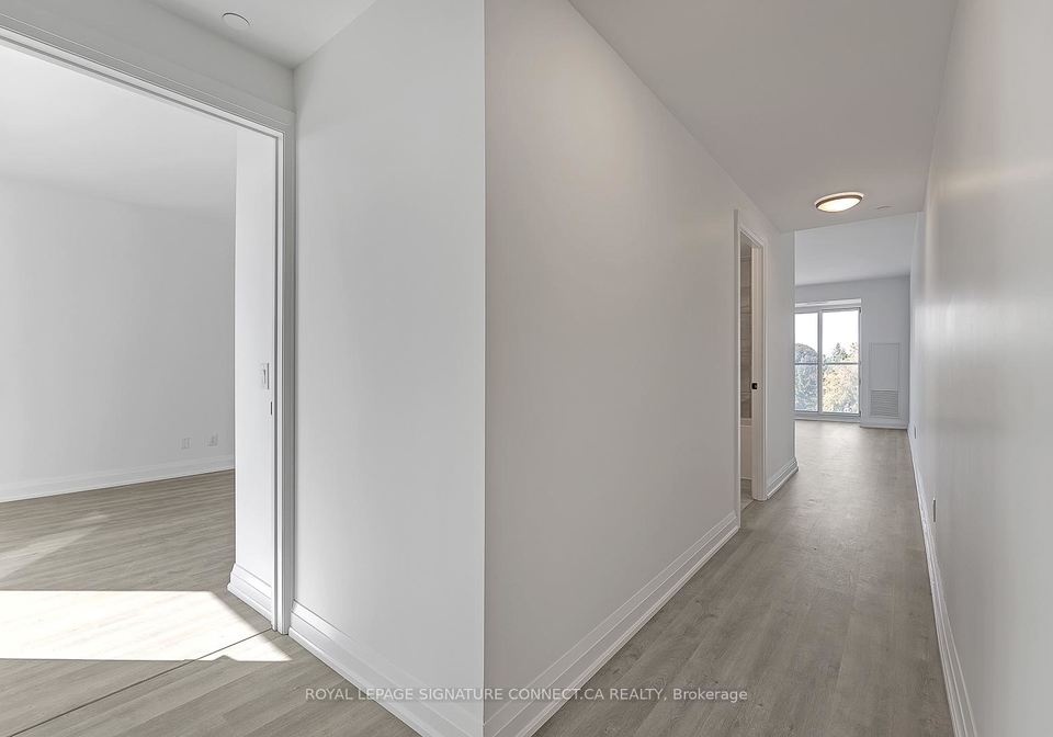 2369-danforth-avenue-toronto-ontario-e12473699