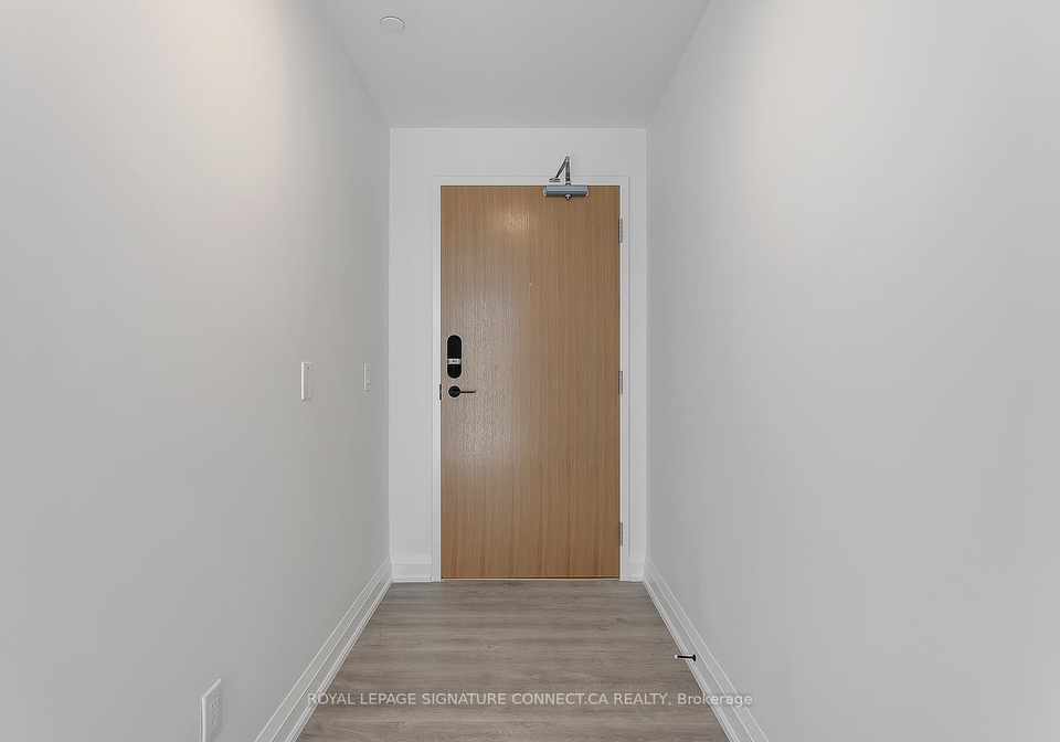 2369-danforth-avenue-toronto-ontario-e12473699