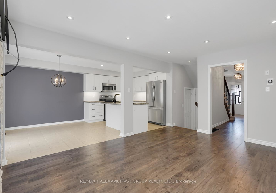 60-ray-richards-street-clarington-ontario-e12473779