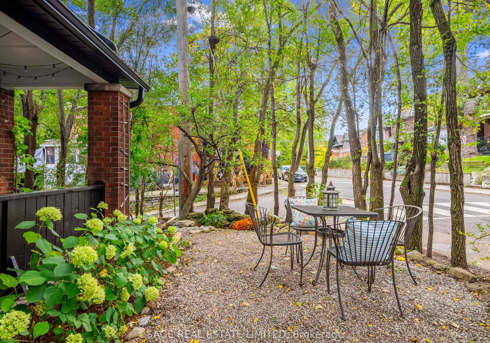 439-leslie-street-toronto-ontario-e12474185