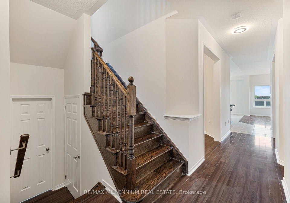 1796-finkle-drive-oshawa-ontario-e12474503