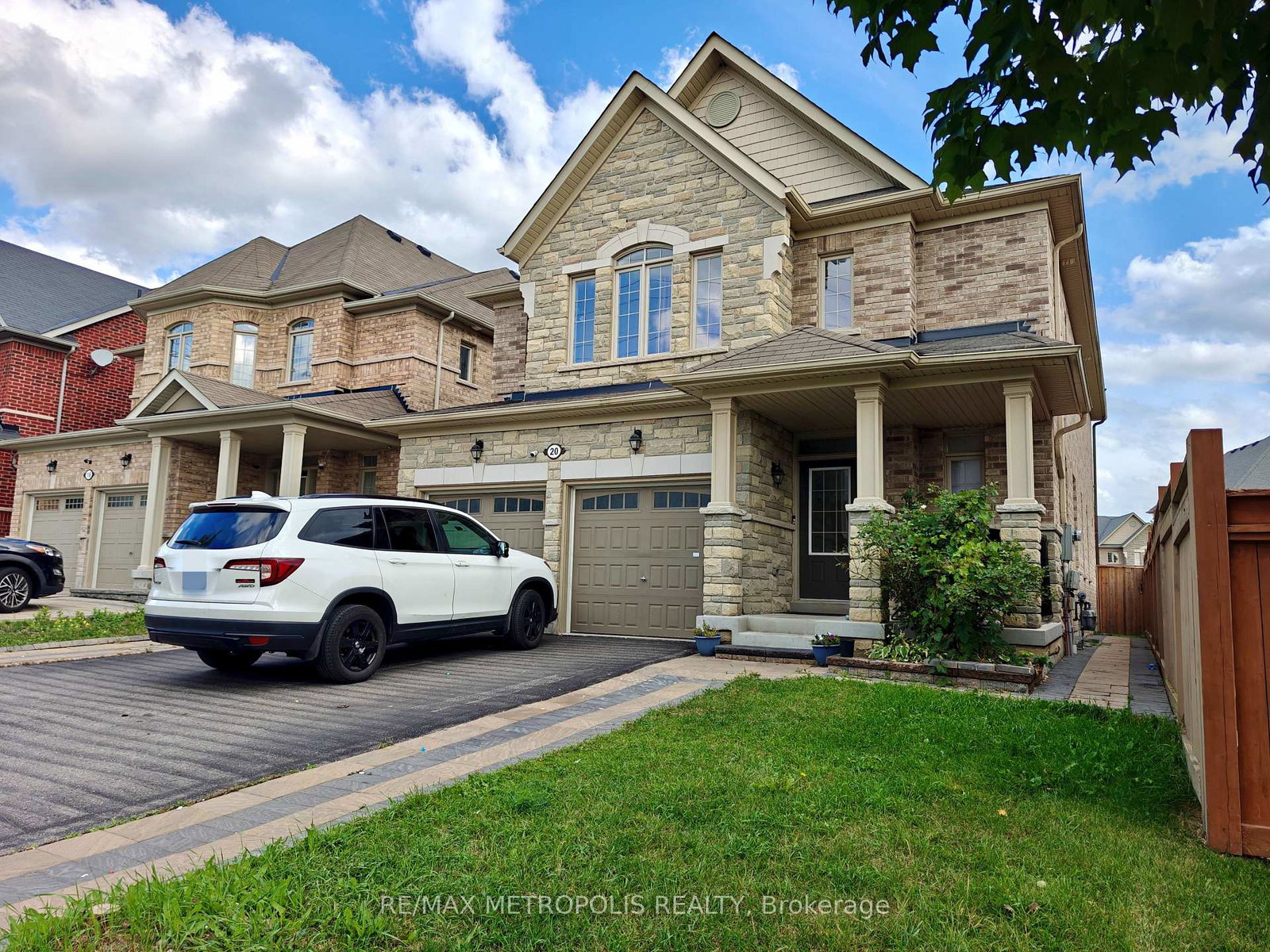 20-stockell-crescent-ajax-ontario-e12474629