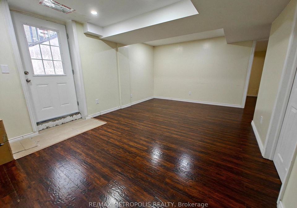 20-stockell-crescent-ajax-ontario-e12474629