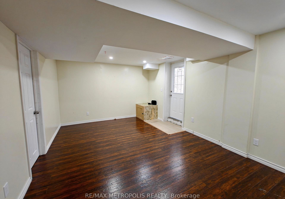 20-stockell-crescent-ajax-ontario-e12474629