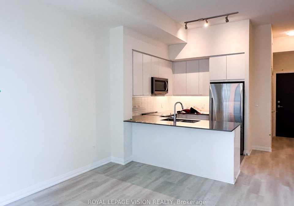 3260-sheppard-avenue-e-scarborough-ontario-e12475221