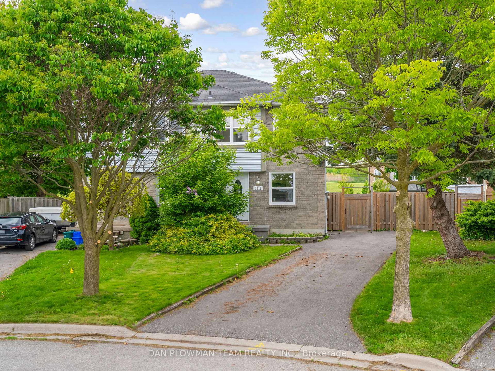 1411-beaverbrook-court-oshawa-ontario-e12475672