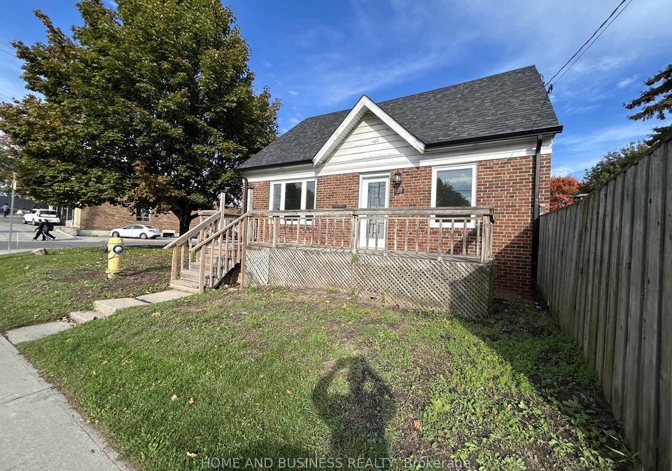35-mack-avenue-scarborough-ontario-e12475912