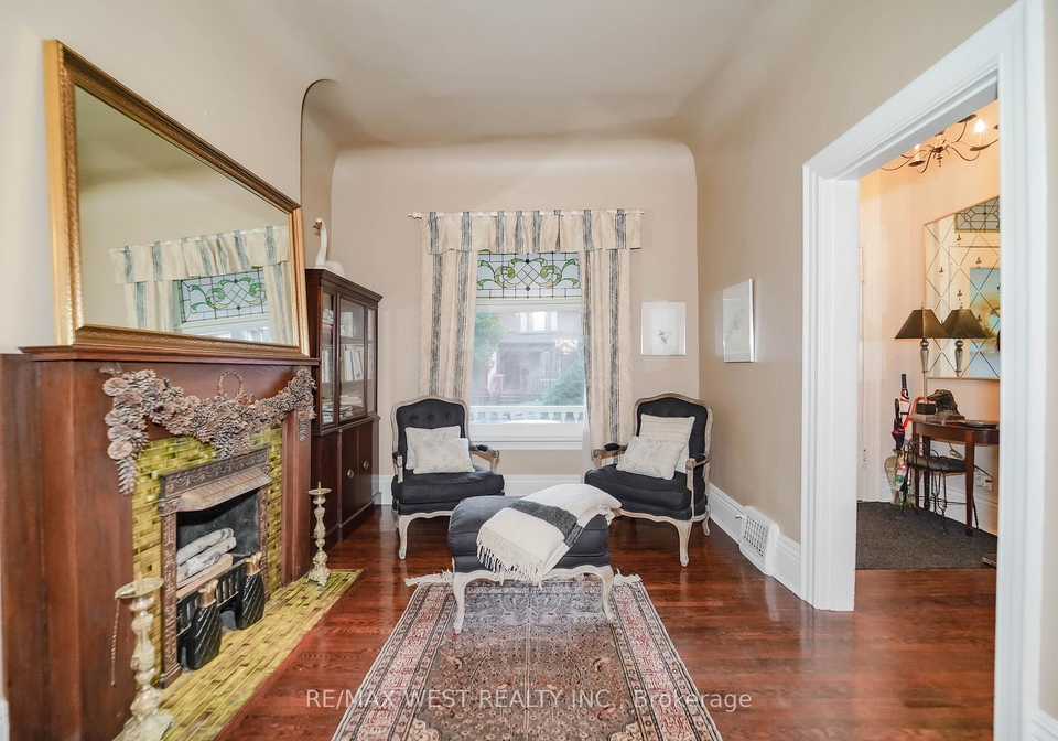 153-booth-avenue-toronto-ontario-e12476699