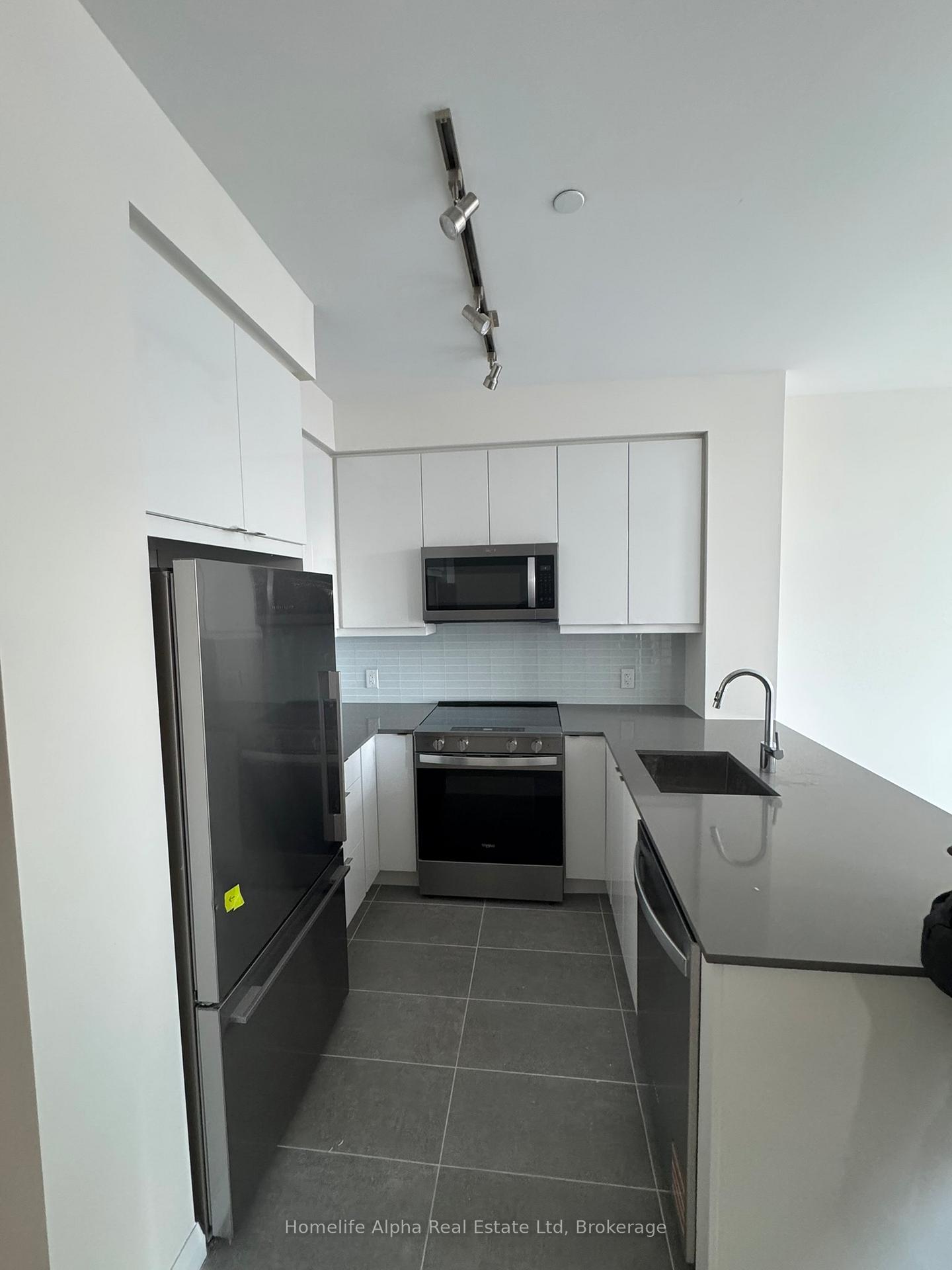 3260-sheppard-avenue-e-scarborough-ontario-e12476951