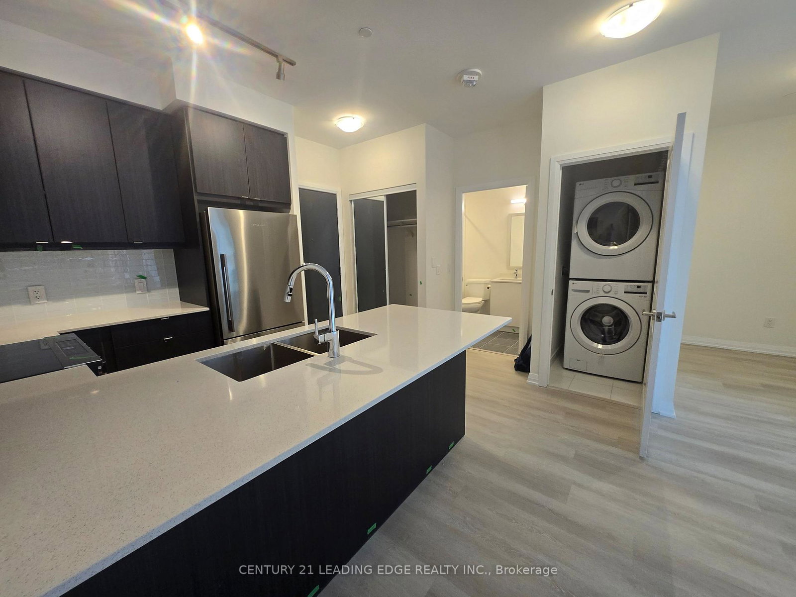 3270-sheppard-avenue-e-scarborough-ontario-e12476979