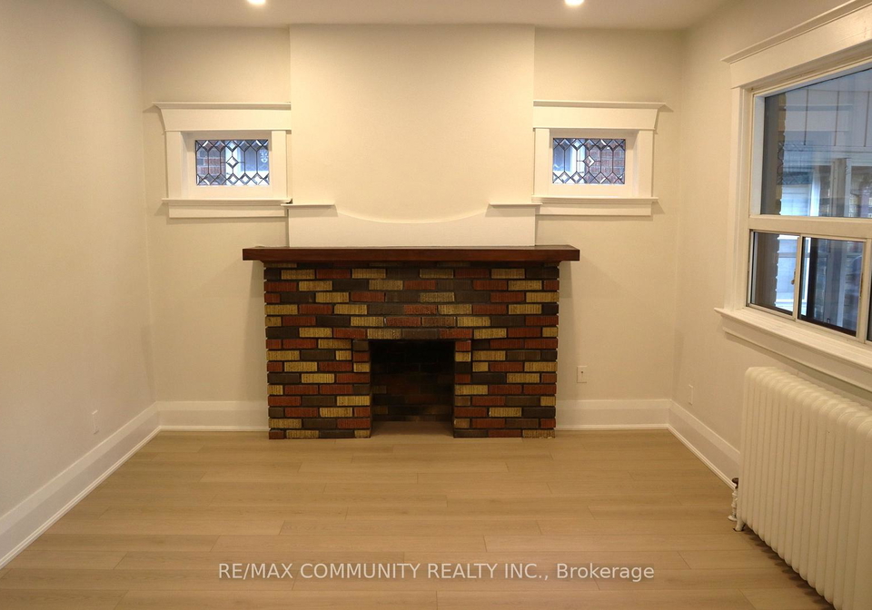 731-coxwell-avenue-east-york-ontario-e12477043