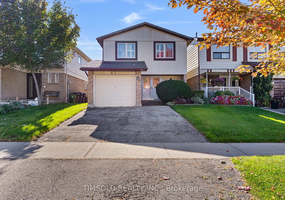 47-carolbreen-square-scarborough-ontario-e12477588