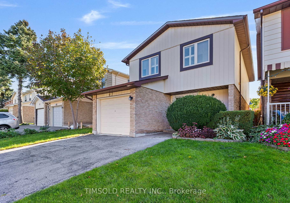 47-carolbreen-square-scarborough-ontario-e12477588