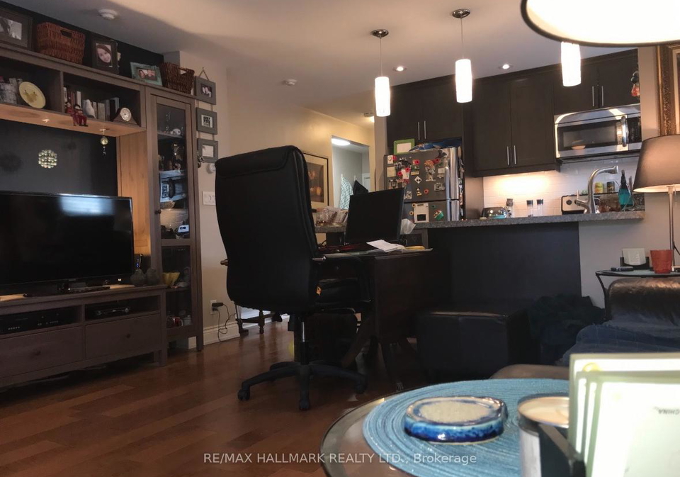 547-kingston-road-toronto-ontario-e12477884