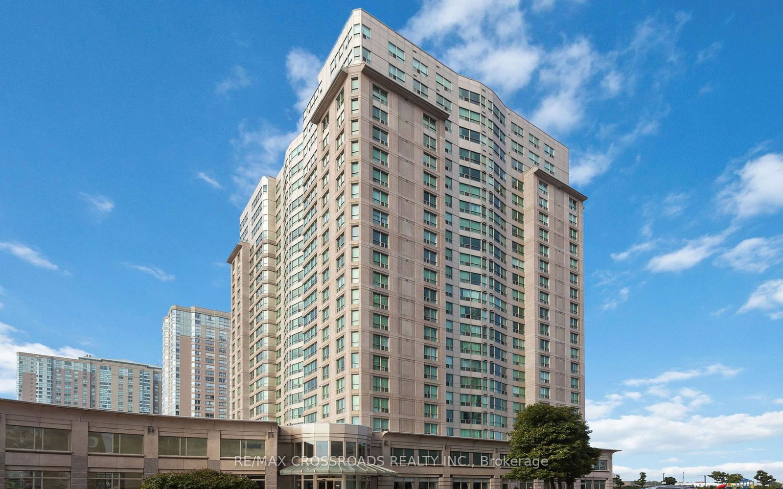 18-lee-centre-drive-scarborough-ontario-e12478009