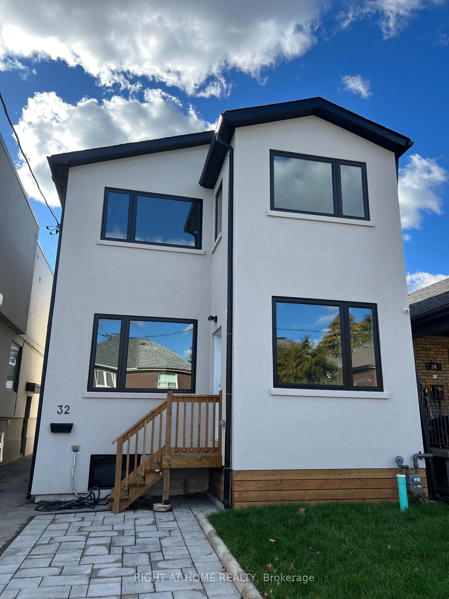 32-cadorna-avenue-east-york-ontario-e12478198